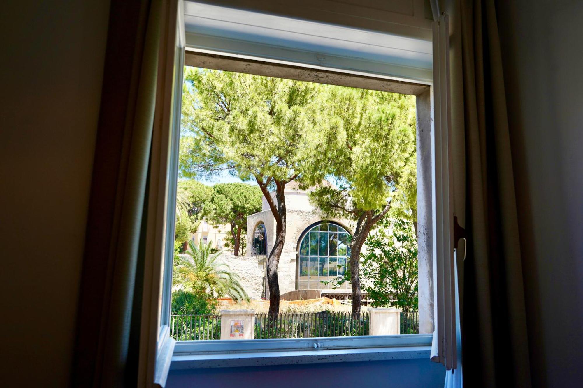 Banus Pensión Cagliari